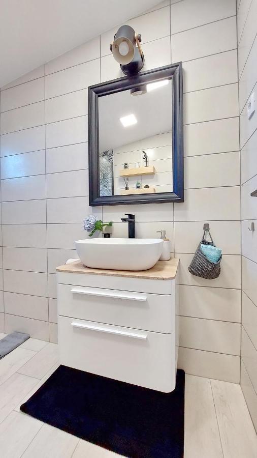 Le Petit 2 Apartamento Čilipi Exterior foto